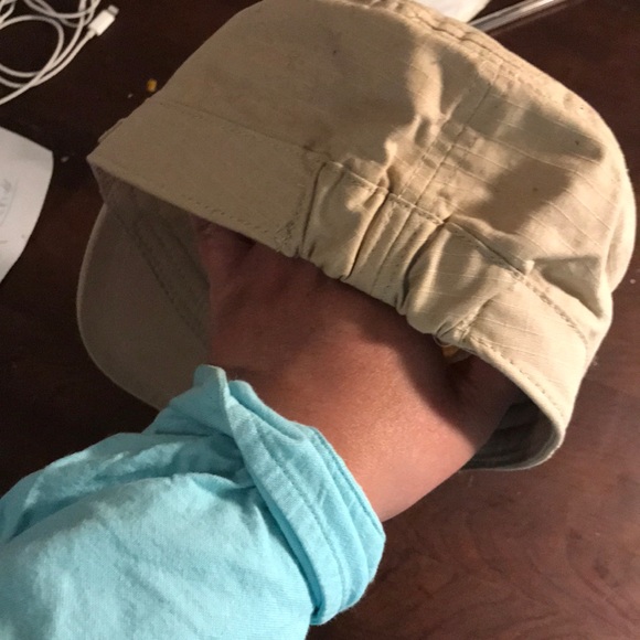 Hat - Picture 2 of 3